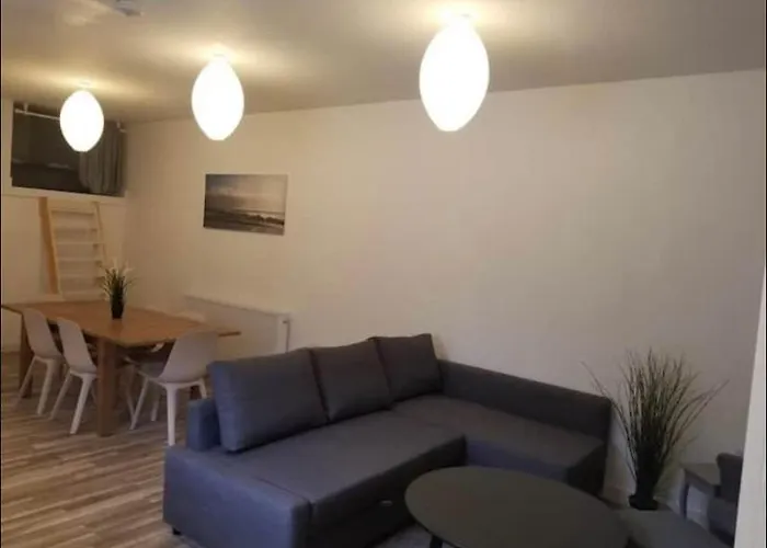 Casa de Férias Just Renovated City