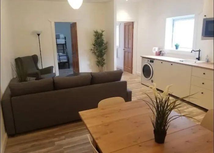 Just Renovated City Casa de Férias